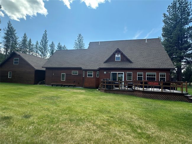 Back of home: level lawn lots of wide open spaces | Image 23