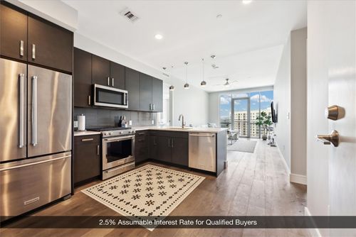 unit-1504-222 West Ave, Austin, TX, 78701-0026 | Card Image