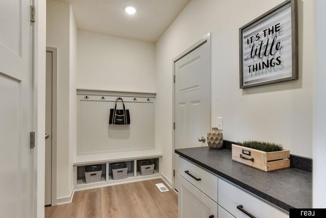 5413 N 191 St St, House other with 4 bedrooms, 4 bathrooms and 3 parking in Elkhorn NE | Image 24