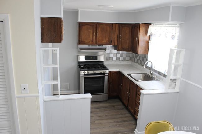 2 Haven Ter, House other with 3 bedrooms, 1 bathrooms and null parking in Parlin NJ | Image 7