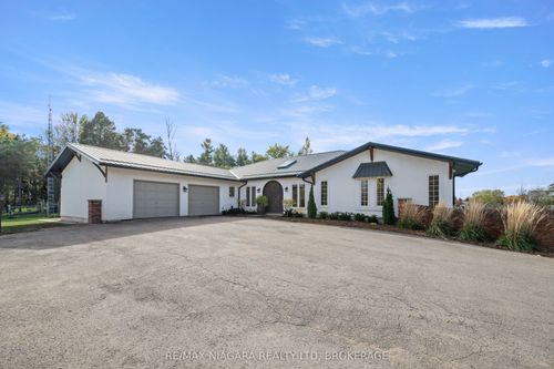 340 Roland Rd, Ridgeville, ON, L0S1M0 | Card Image