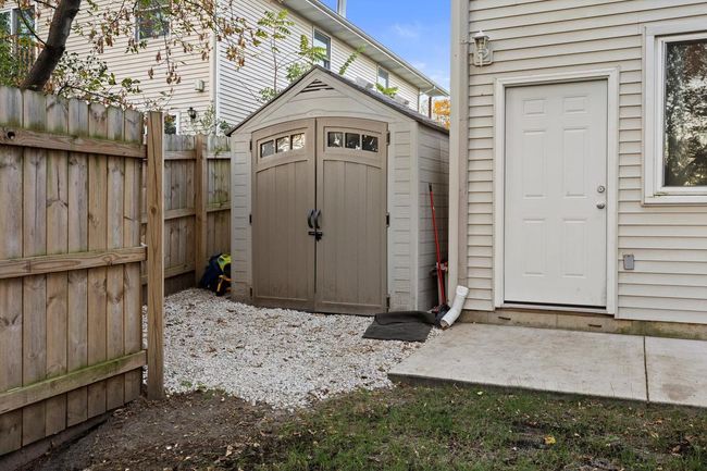 940 Rhyners Ln, House other with 3 bedrooms, 2 bathrooms and null parking in Twin Lakes WI | Image 4