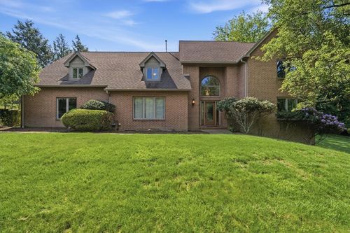 210 Reichold Rd, Wexford, PA, 15090-9414 | Card Image