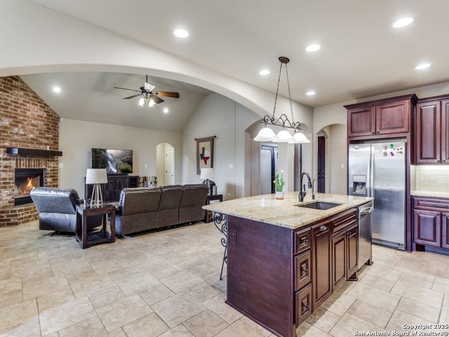 332 Bosque Rdg, House other with 3 bedrooms, 3 bathrooms and null parking in Spring Branch TX | Image 6