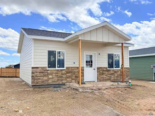 5631 Crystalline Hills Dr, Rapid City, SD, 57703-7112 | Card Image