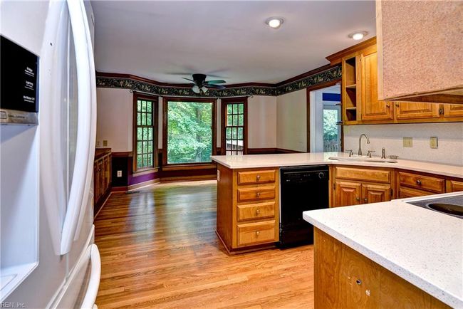308 Royal Grant Dr, House other with 4 bedrooms, 4 bathrooms and null parking in Williamsburg VA | Image 11