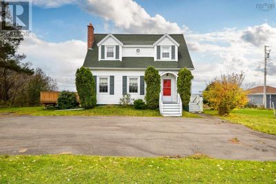 1883 New Waterford Highway, House other with 2 bedrooms, 2 bathrooms and null parking in South Bar NS | Image 1