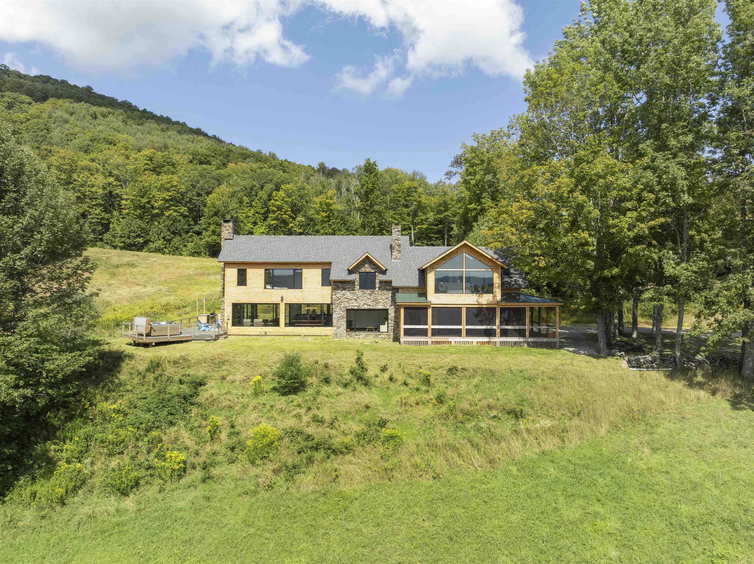 Christmas Tree Farm Rd, Chester, VT 05143