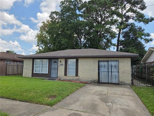 1013 Carmadelle St, Marrero, LA, 70072-2654 | Card Image