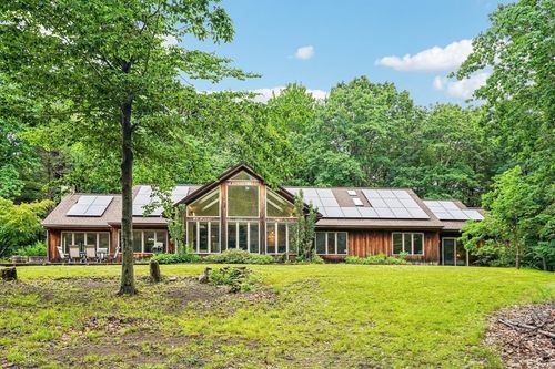 76 Foster Rd, Ashby, MA, 01431-1935 | Card Image