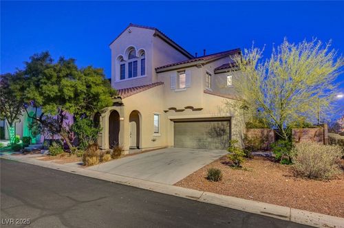 6632 Ditmars St, Las Vegas, NV, 89166-8028 | Card Image