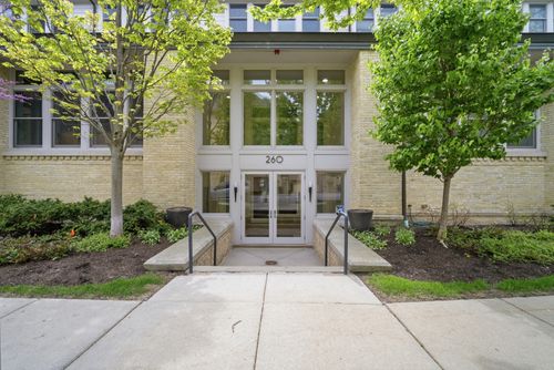 2bc-260 Whistler Rd, Highland Park, IL, 60035-5961 | Card Image