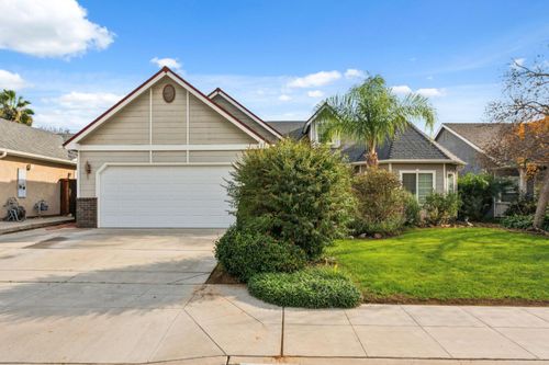 6540 N Bain Avenue, Fresno, CA, 93722 | Card Image