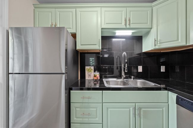 102 - 3102 Glen Ora St, Condo with 1 bedrooms, 1 bathrooms and 1 parking in Austin TX | Image 5