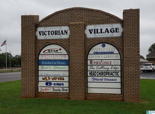 1023 W Fort Williams St, Sylacauga, AL, 35150-2301 | Card Image