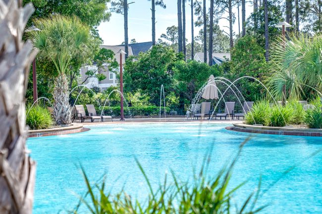 Pool 2 | Image 10