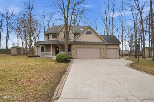 3815 Forest Trail Dr, Findlay, OH, 45840-8204 | Card Image