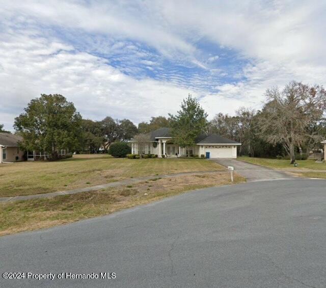 Island Park Dr, Daniel Island, SC 29492
