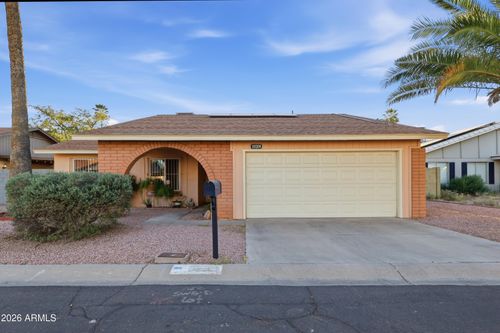 10208 N 39th Ln, Phoenix, AZ, 85051-1124 | Card Image