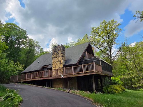 7409 Timberline Trl, Arena, WI, 53503-9238 | Card Image