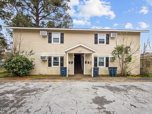 307 Richlands Ave, Jacksonville, NC, 28540-5549 | Card Image
