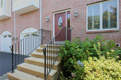 a3-131 Fruit Hill Ave, Providence, RI, 02911-2851 | Card Image