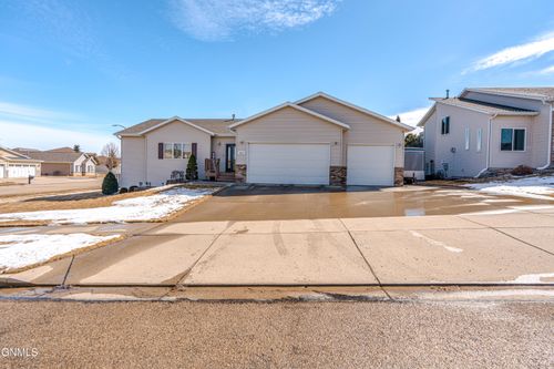 3809 Valcartier St, Bismarck, ND, 58503-0312 | Card Image