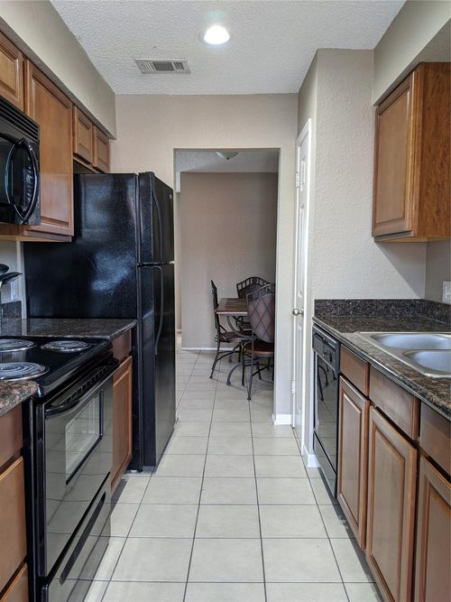 2218 Holly Ln, Bay City, TX, 77414 | Card Image