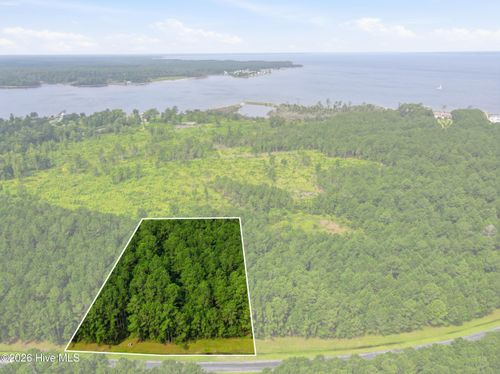125 Merrimon Bay Dr, Beaufort, NC, 28516 | Card Image