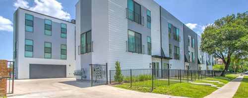 c-4905 Live Oak St, Dallas, TX, 75206-7601 | Card Image