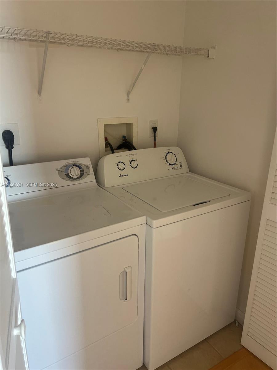 Residential Lease in Aventura 2