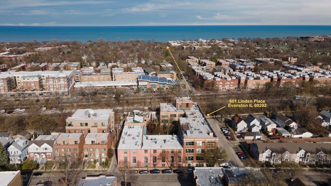 APT-305 - 601 Linden Pl, Condo with 2 bedrooms, 1 bathrooms and 1 parking in Evanston IL | Image 32