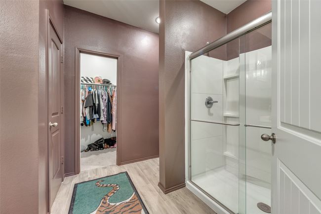 Primary bath | Image 25