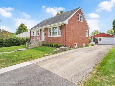 9035 26th Place, House other with 4 bedrooms, 2 bathrooms and 1 parking in Brookfield IL | Image 3