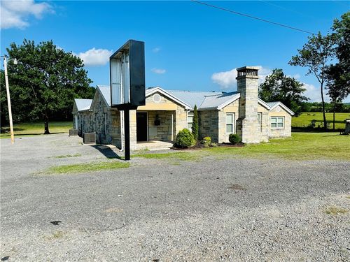 3764 S Highway 65, Leslie, AR, 72645-7163 | Card Image