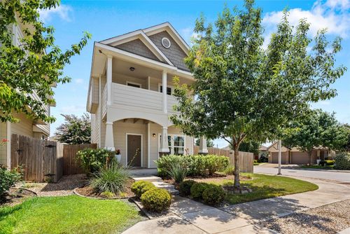 102 Wainscot Oak Way, San Marcos, TX, 78666-2464 | Card Image