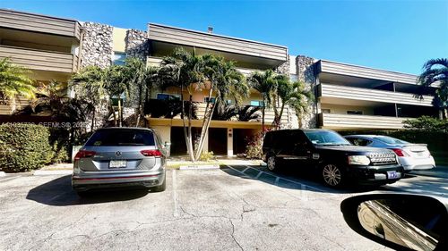 apt-112c-8325 Sw 72nd Ave, Miami, FL, 33143-7641 | Card Image