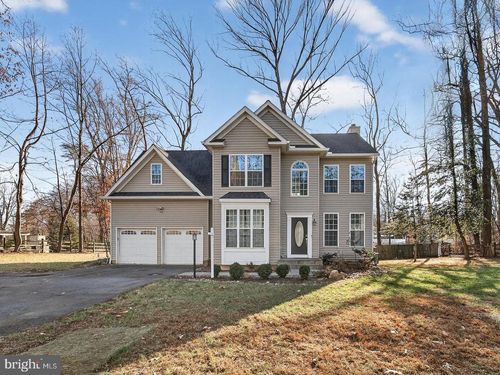 9534 Fernwood Rd, BETHESDA, MD, 20817-2304 | Card Image