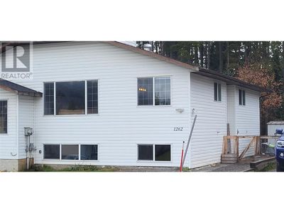 1262 Ponderosa Dr, Home with 3 bedrooms, 2 bathrooms and 2 parking in Sparwood BC | Image 1