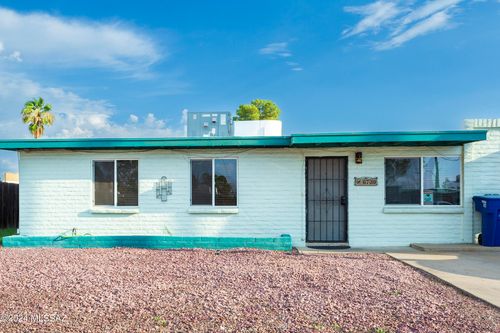 6730 E Hawk Drive, Tucson, AZ, 85730 | Card Image
