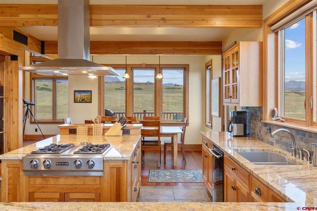Designed For Entertaining | Image 12