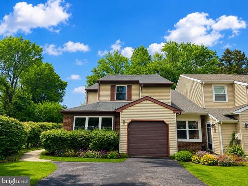 s-232 S Fieldstone Ct, Yardley, PA, 19067-5712 | Card Image