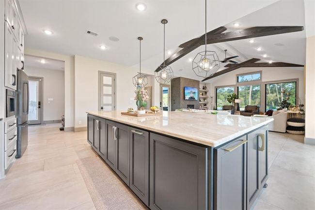 27494 S Lazy Meadow Way, House other with 4 bedrooms, 6 bathrooms and 3 parking in Spring TX | Image 20