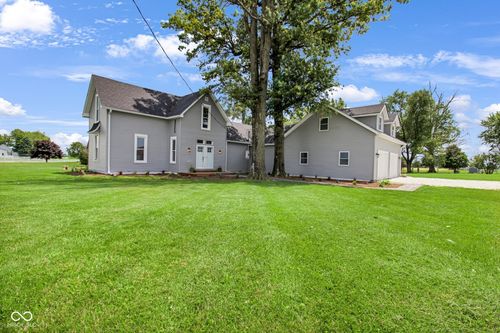 8937 300, Greentown, IN, 46936-9143 | Card Image