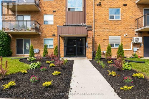 302-735 Wonderland Road S, London South (South M), ON, N6K1M1 | Card Image