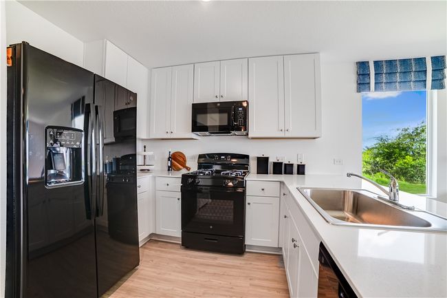 1304 Arch Terrace Drive, House other with 4 bedrooms, 2 bathrooms and 2 parking in Troy TX | Image 4