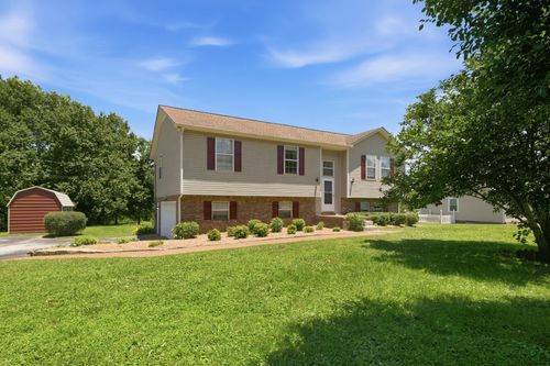 1529 Potter Dr, Columbia, TN, 38401-9121 | Card Image
