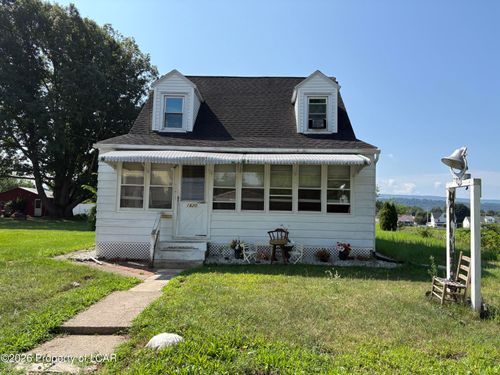 1620 2nd Ave, Berwick, PA, 18603-1512 | Card Image
