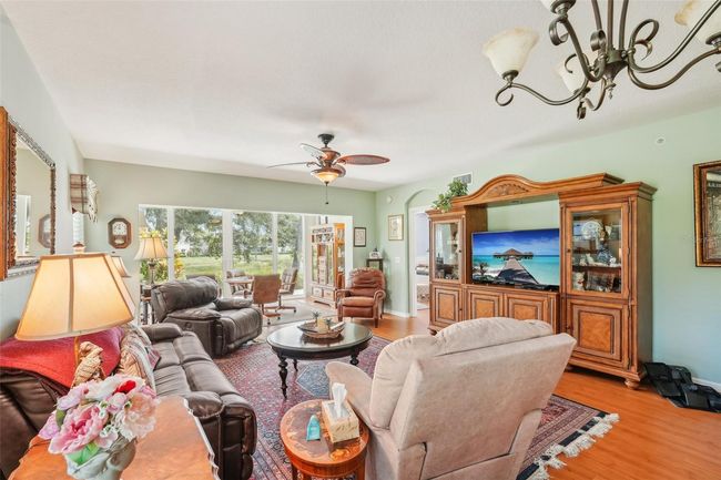 UNIT-101 - 404 Laurel Lake Dr, Condo with 2 bedrooms, 2 bathrooms and null parking in VENICE FL | Image 8