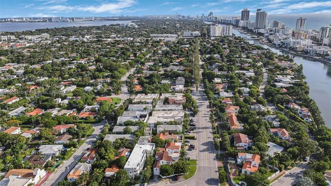 APT-7 - 2858 Pine Tree Dr, Condo with 1 bedrooms, 2 bathrooms and null parking in Miami Beach FL | Image 27